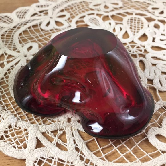 Red Raspberry Murano Ashtray Blown Art Glass - Picture 6 of 11